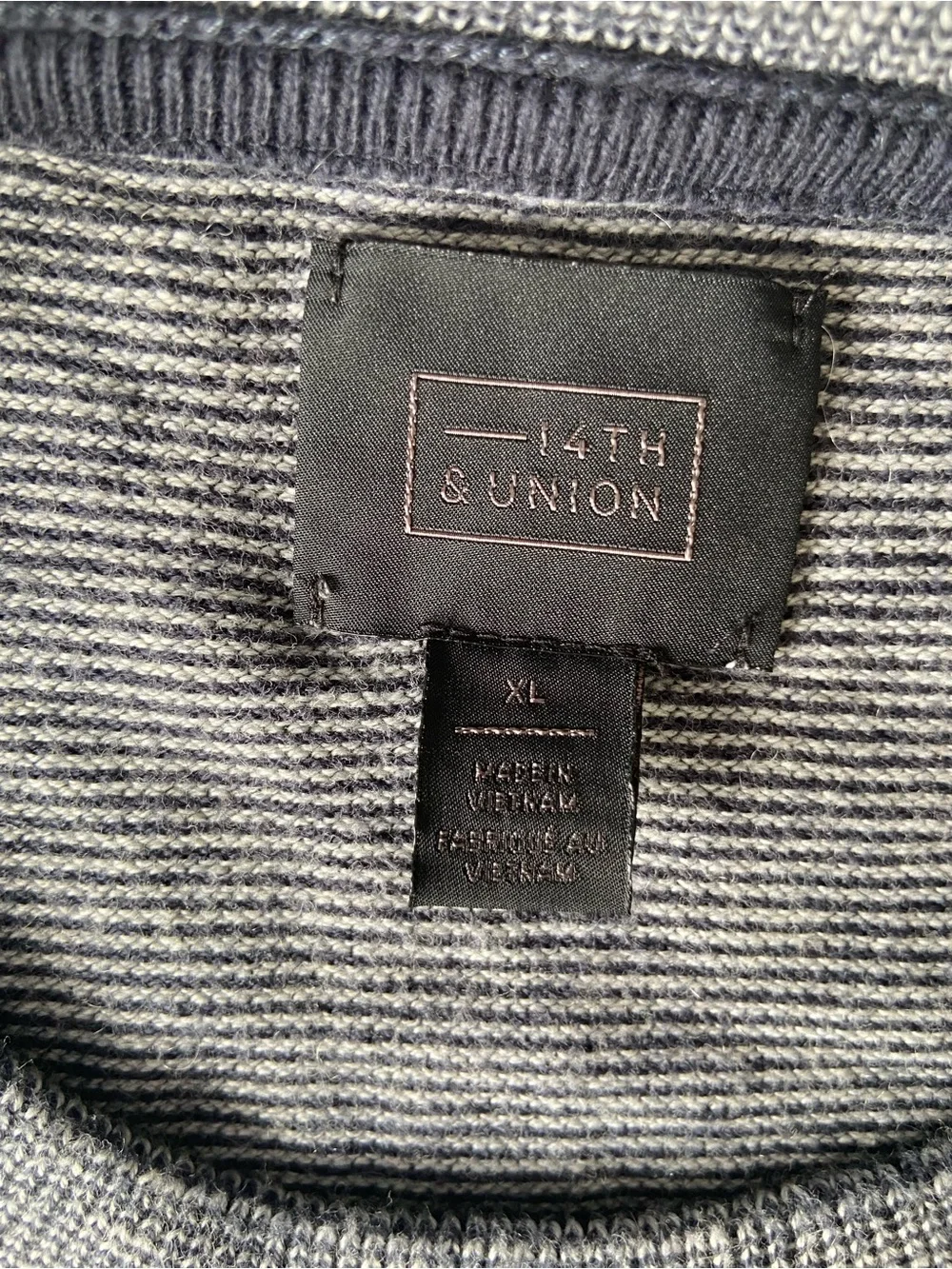 14th & Union lightweight crewneck